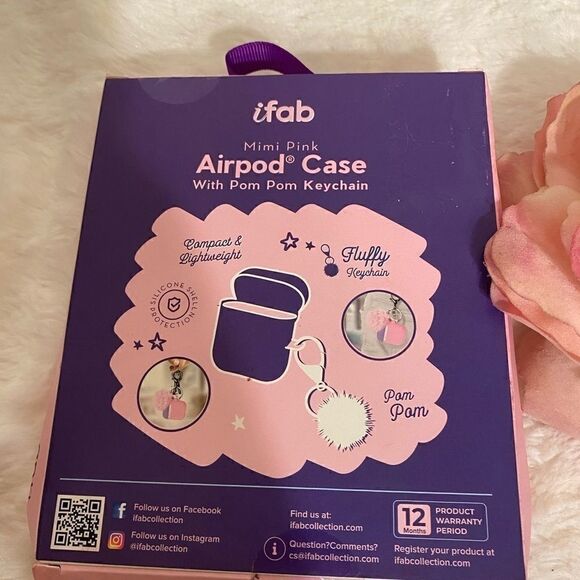 🎀I Fab Mini Pink AirPod Case With Pom Pom - Picture 5 of 6
